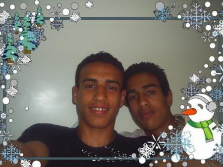 ana et hkoya